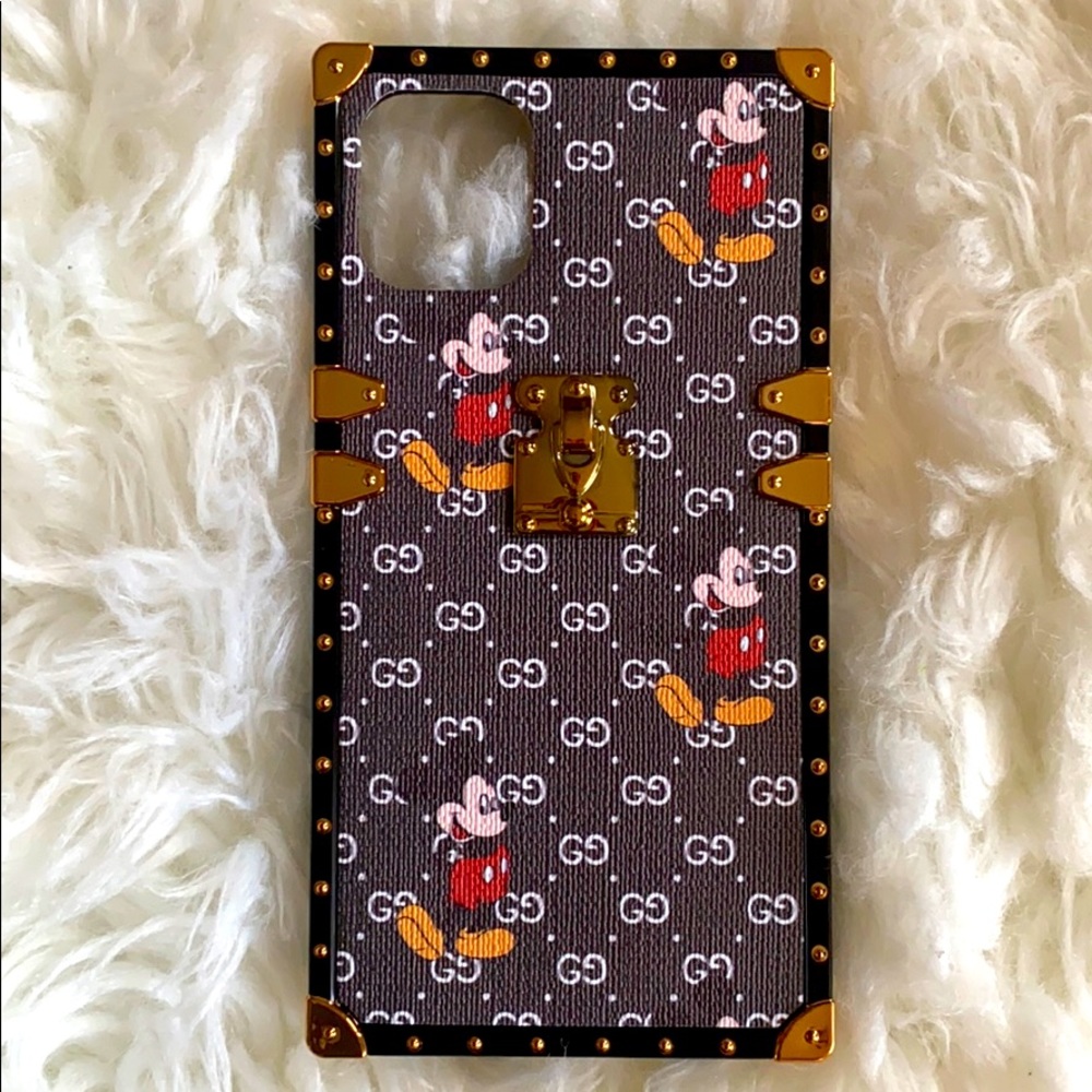 iPhone 11 hard Gucci Mickey Mouse phone case